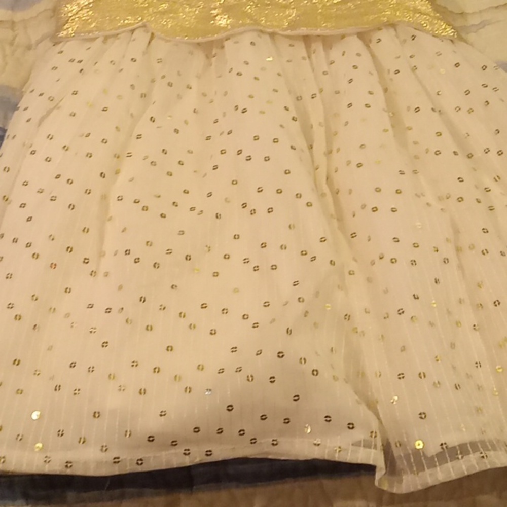 Dress - Picture 2 of 4